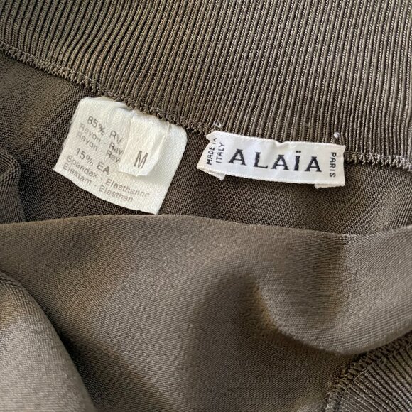 Alaïa Cling Dress with Pleated Hem in Rare Colourway, S/S 1990 $400 - Picture 3 of 11